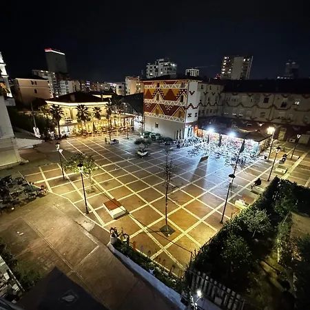 Grand Bazaar Balcony Appartamento Tirana